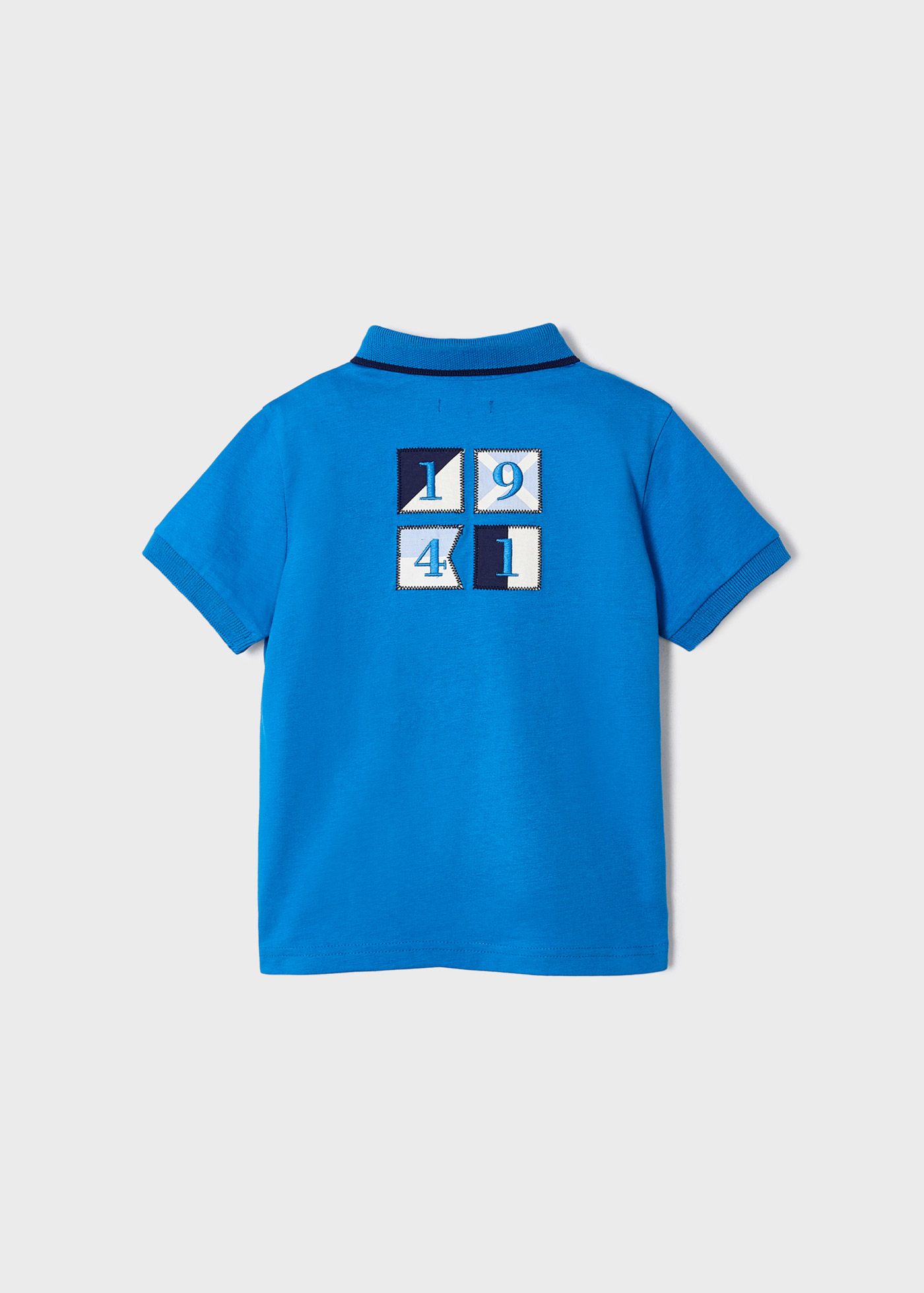 Camisa polo de manga curta com aplique Better Cotton para meninos