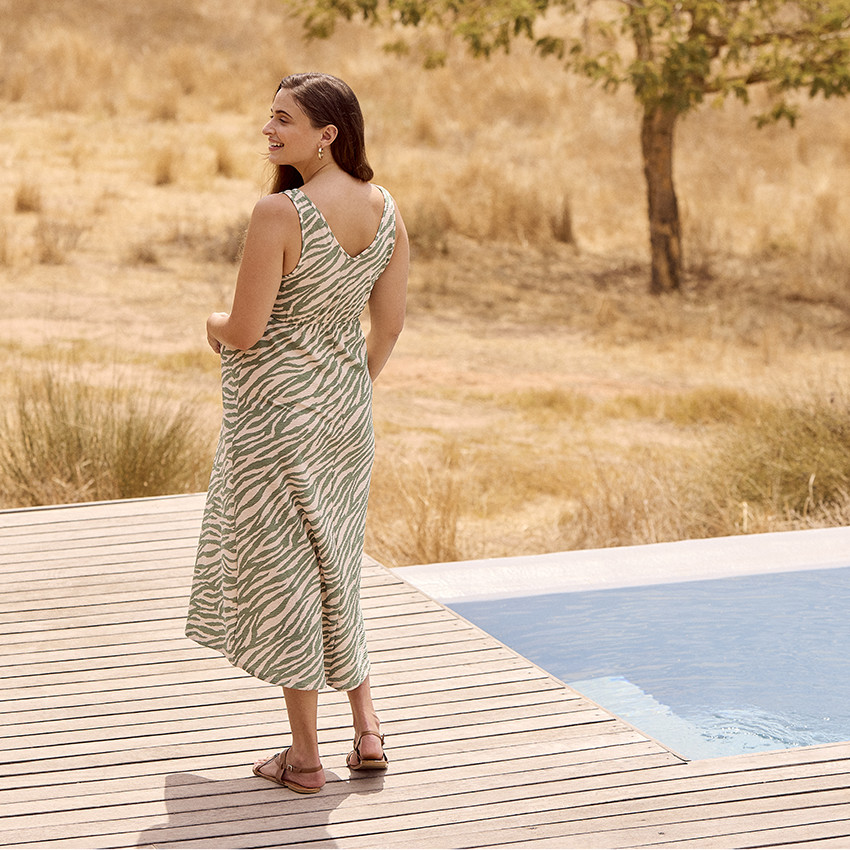 Robe longue de grossesse et d'allaitement imprimé zébré