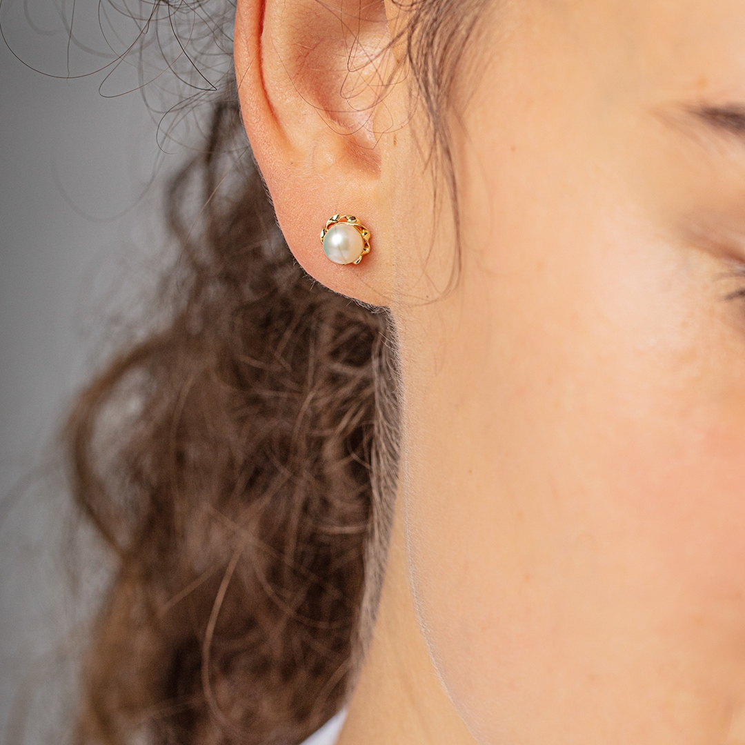 Ohrstecker 750/18 K Gelbgold mit Süsswasserzuchtperle