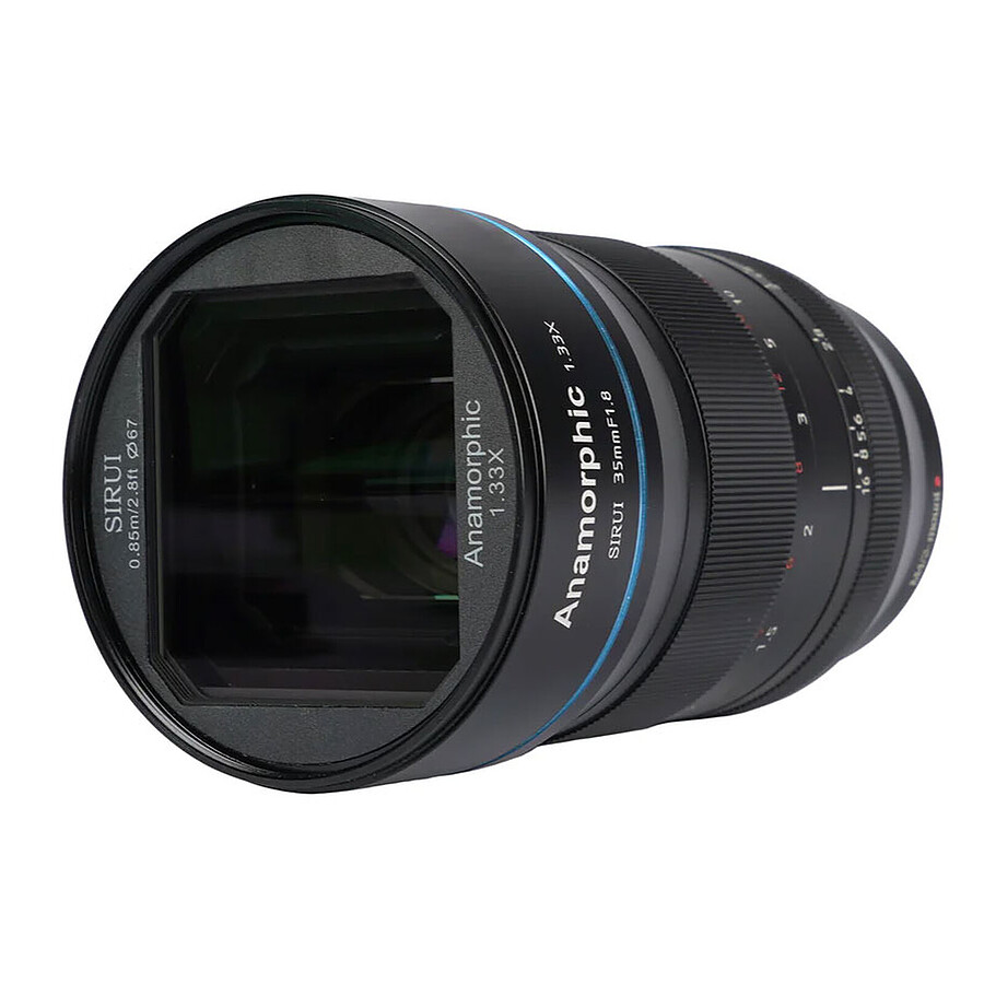 Panasonic Lumix DC-GH7 + Sirui 35 mm F1.8 1,33x APS-C compatible Monture M4/3