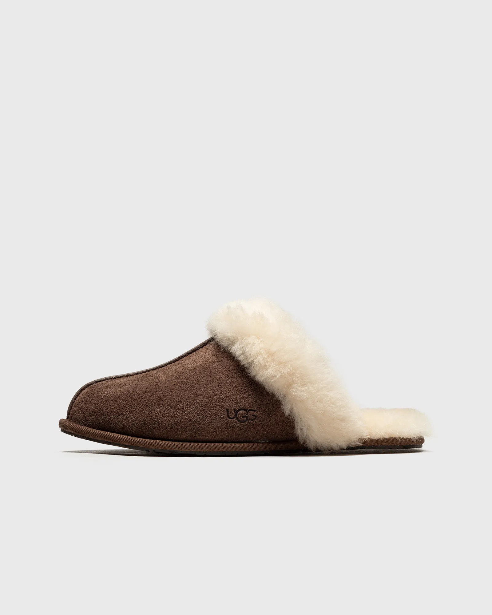UGG W SCUFFETTE II