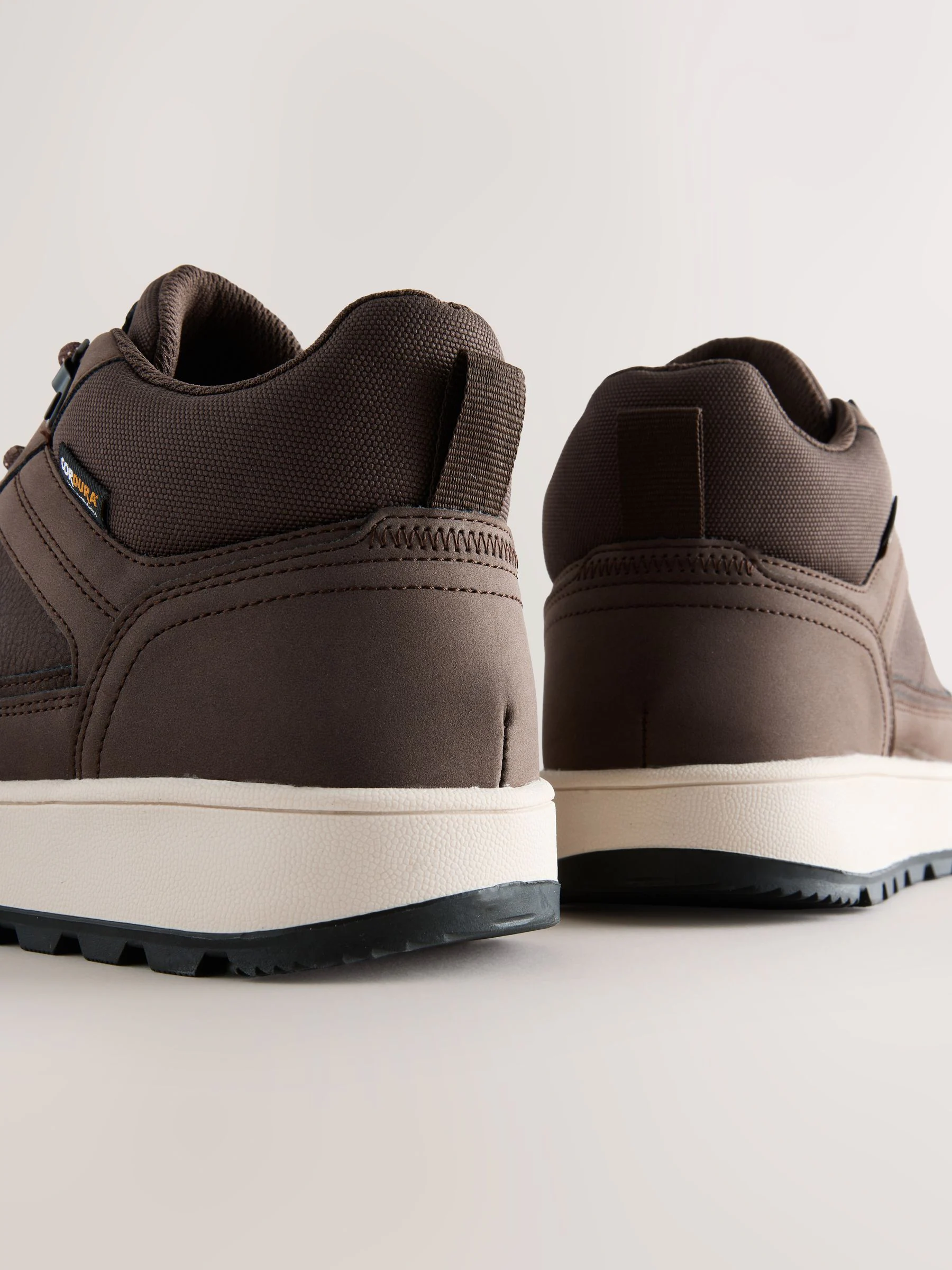 Bruin - Hiker Style Sports Boots