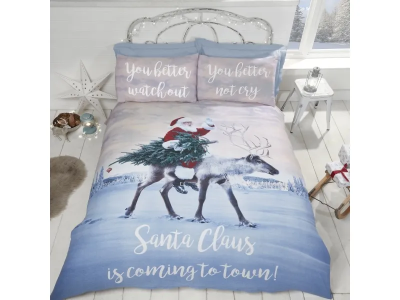 Julemanden ''Santa's Coming to Town'' sengetøj til dobbeltdyne, 200x200cm