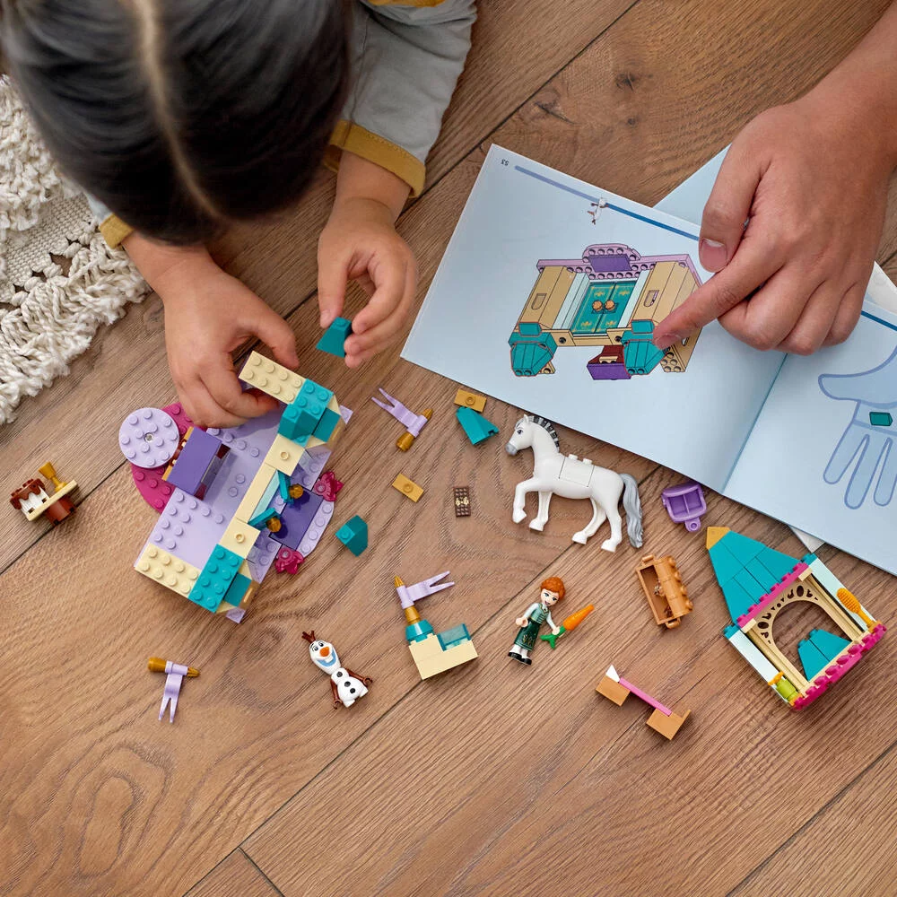 LEGO®DISNEY 43204 - LES JEUX AU CHATEAU D’ANNA ET OLAF