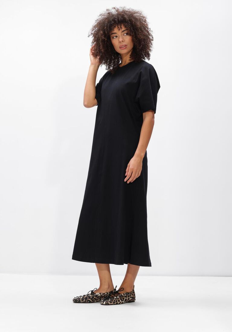 zwarte closed jurken drapy dress