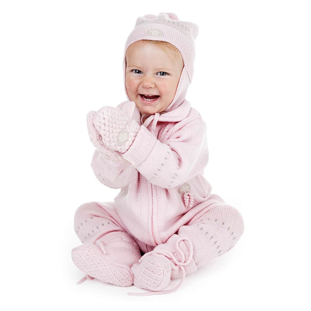 Lillelam Classic Sett, Pakketilbud<br>Dress + lue + tøfler + votter