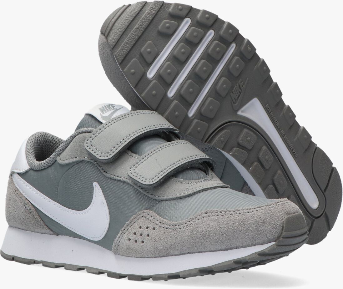 NIKE grijze nike lage sneakers md valiant (ps)