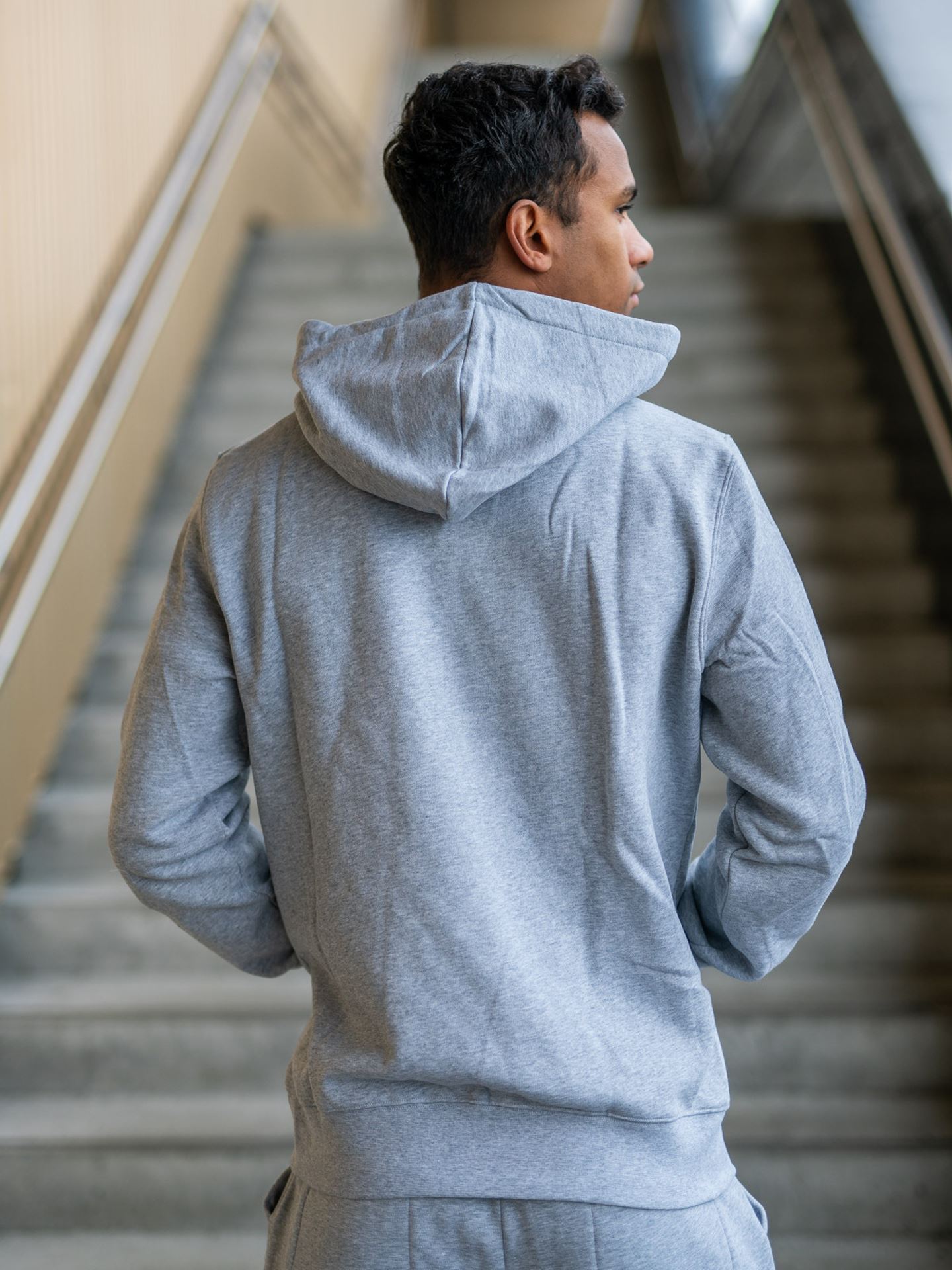 Centre Hood