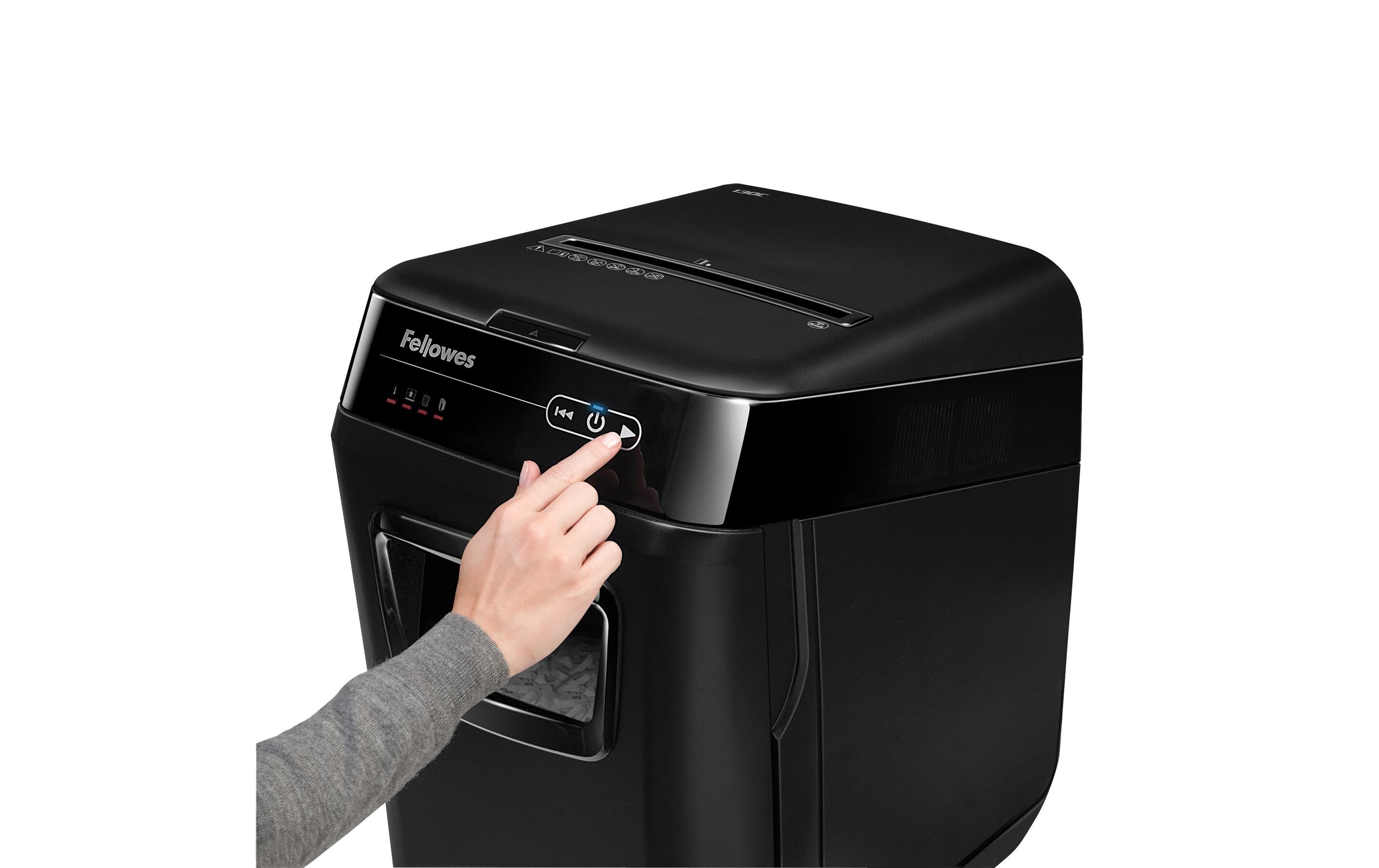 Aktenvernichter AutoMax 130C P-4, 130 Seiten<br>Aktenvernichter mit automatischem Einzug