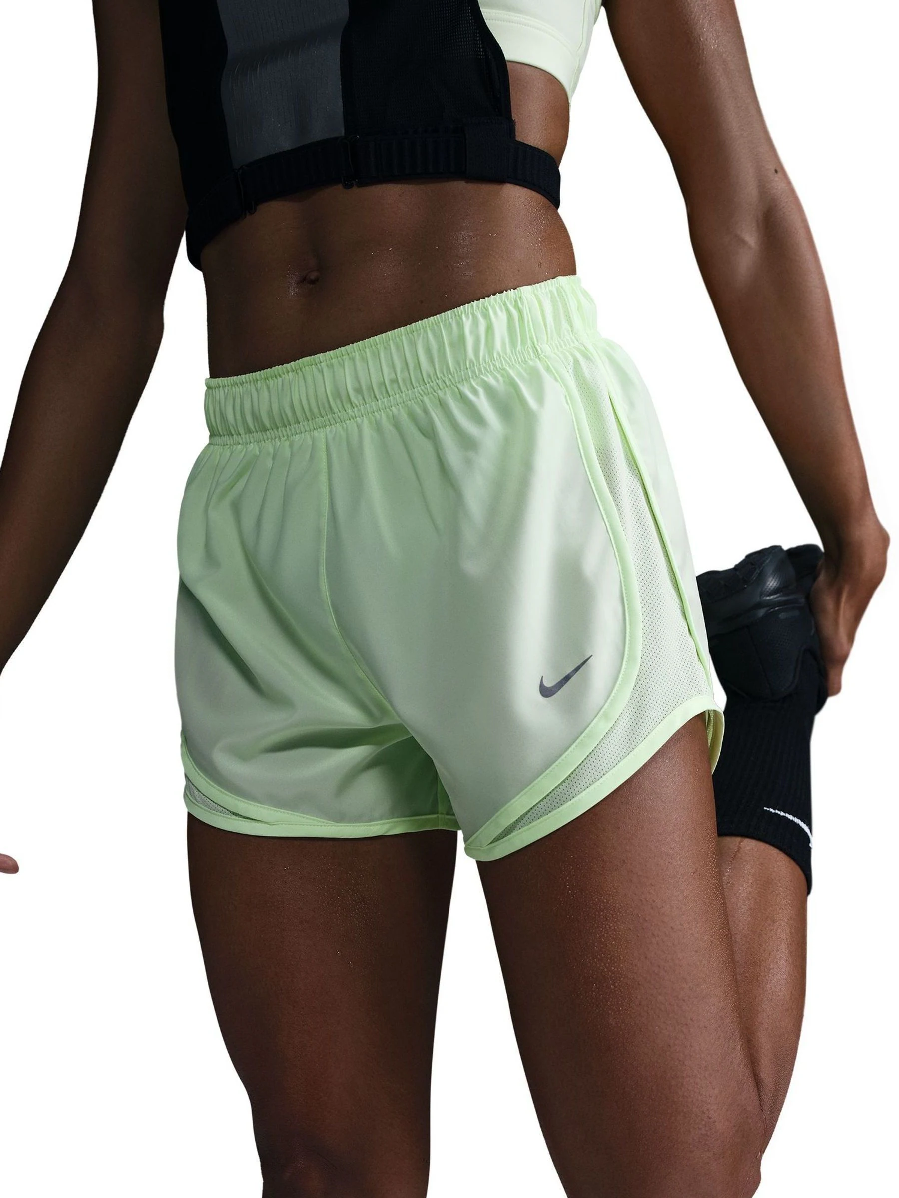 Limoengroen - Nike Tempo Dri-FIT 3 hardloopshorts met halfhoge taille