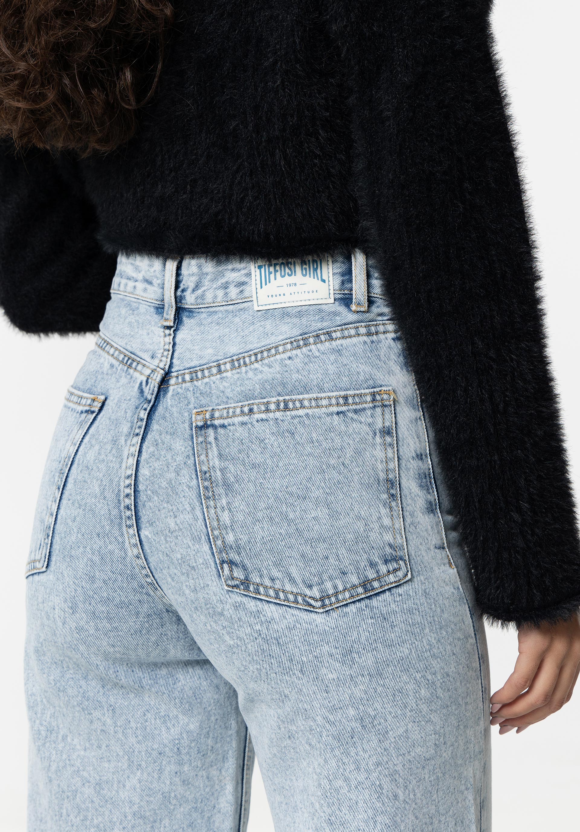 Jeans Kylie Wide Leg Cintura Alta Acid Wash