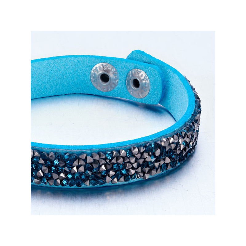 Bracelet orné de Cristaux Turquoises et Argentés de Swarovski et Cuir Turquoise