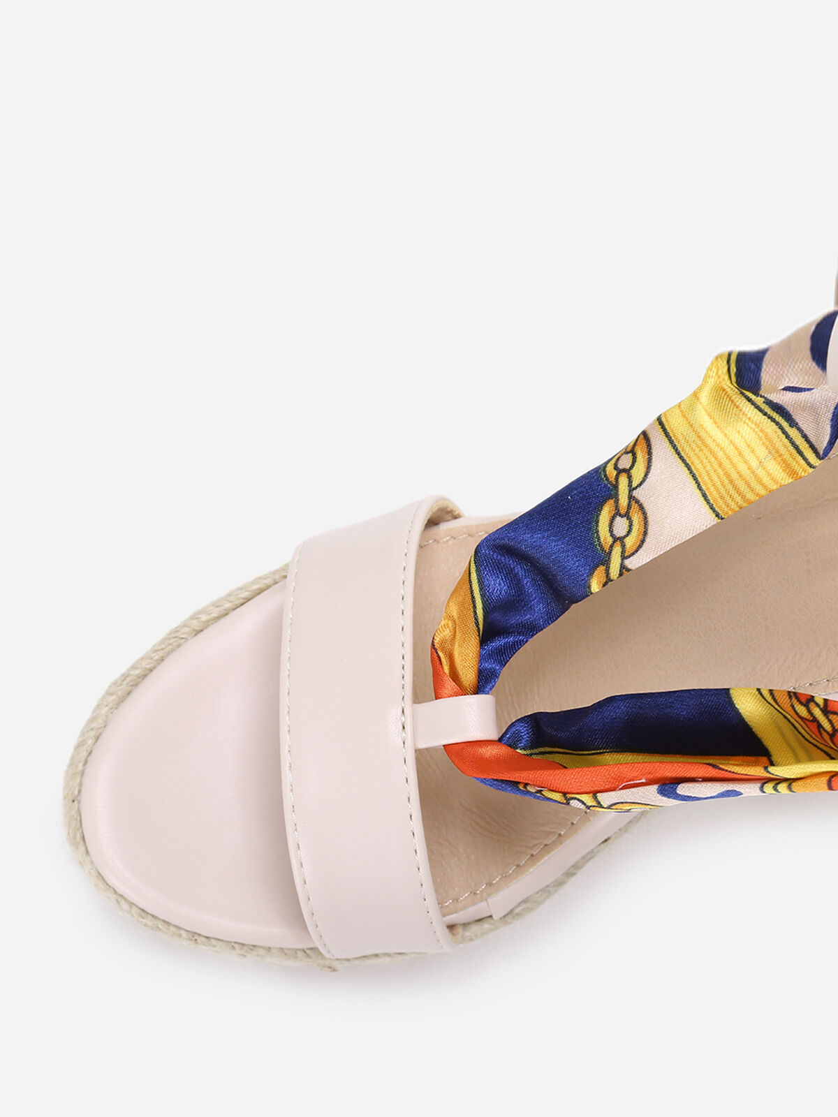 Sandales compensées à ruban imprimé- Beige