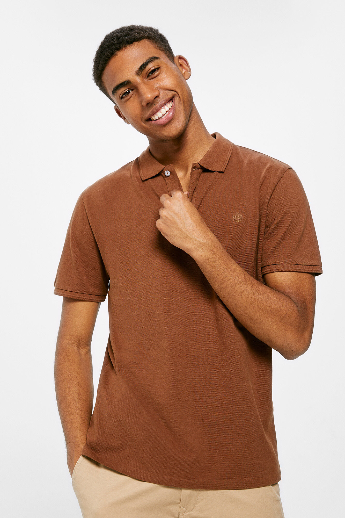 Polo piqué slim fit - marrom médio