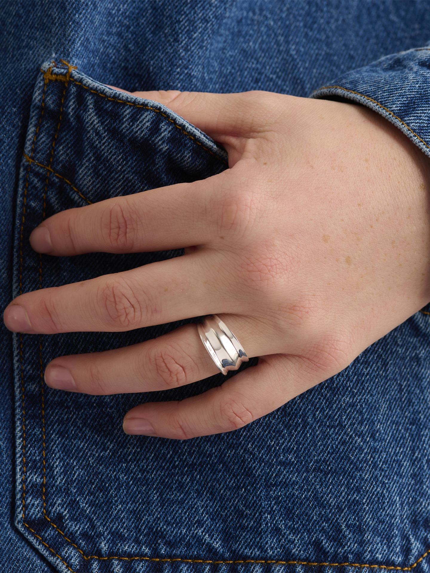 Ocean Shine Ring