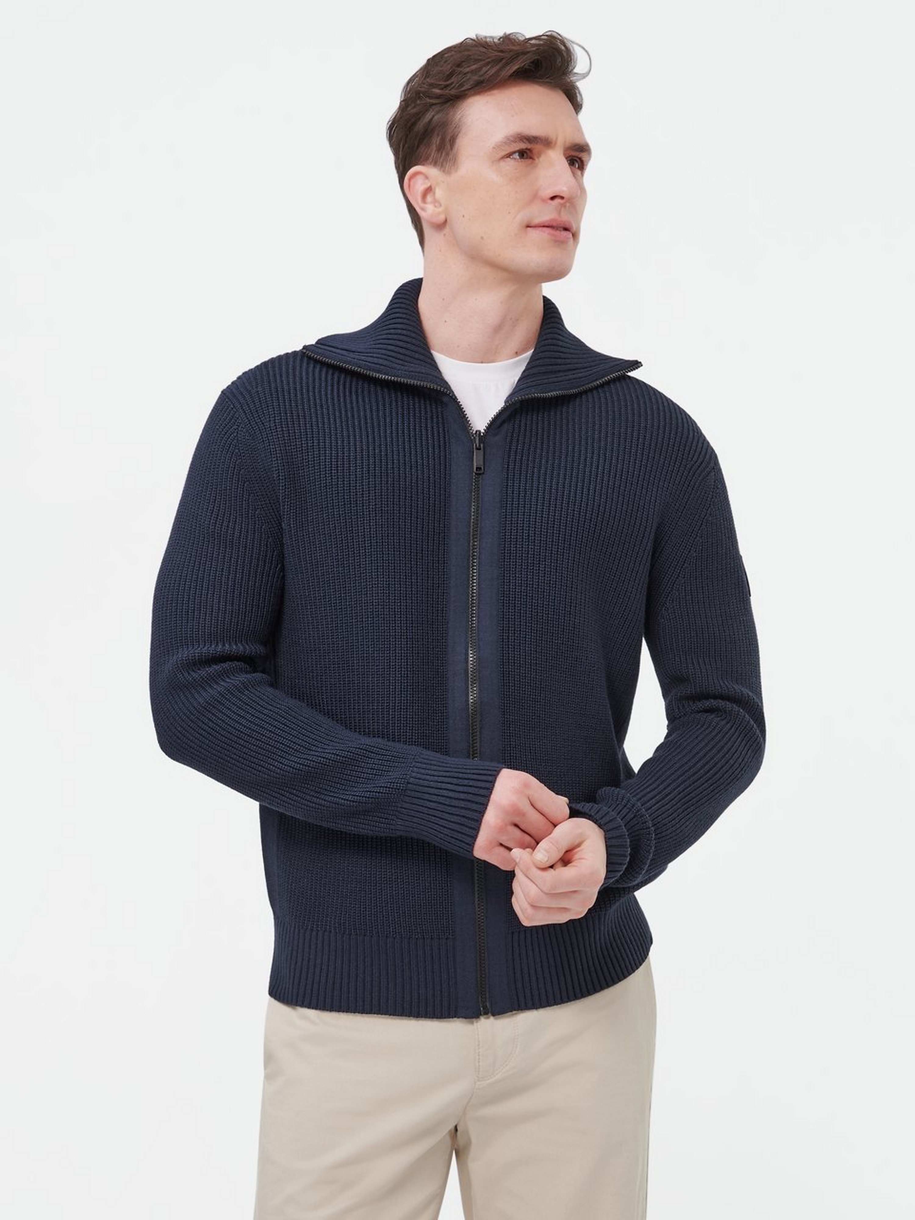 Strickjacke “Kostaro“