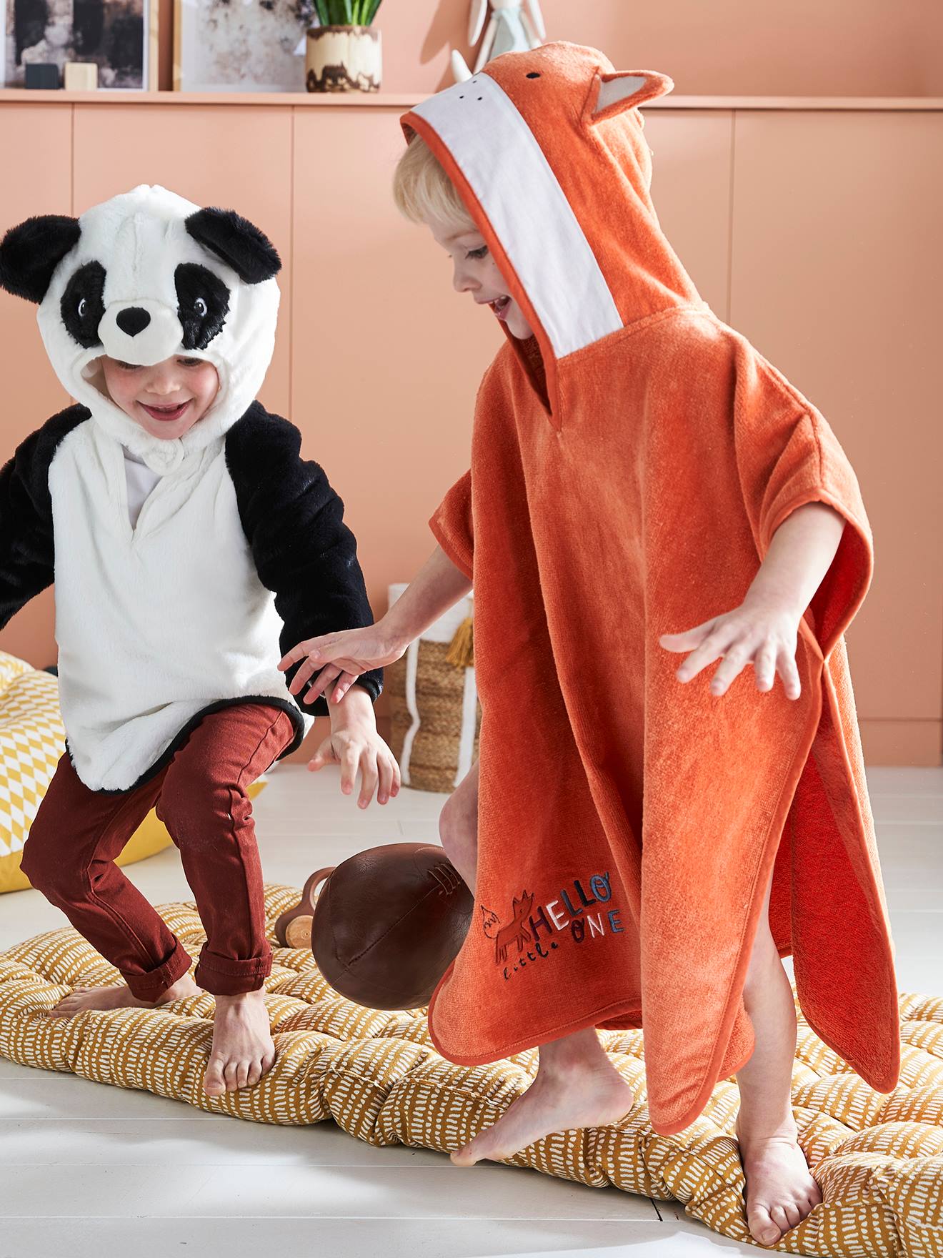 Poncho de banho personalizável, raposa laranja tamanho médio, liso com estampas.