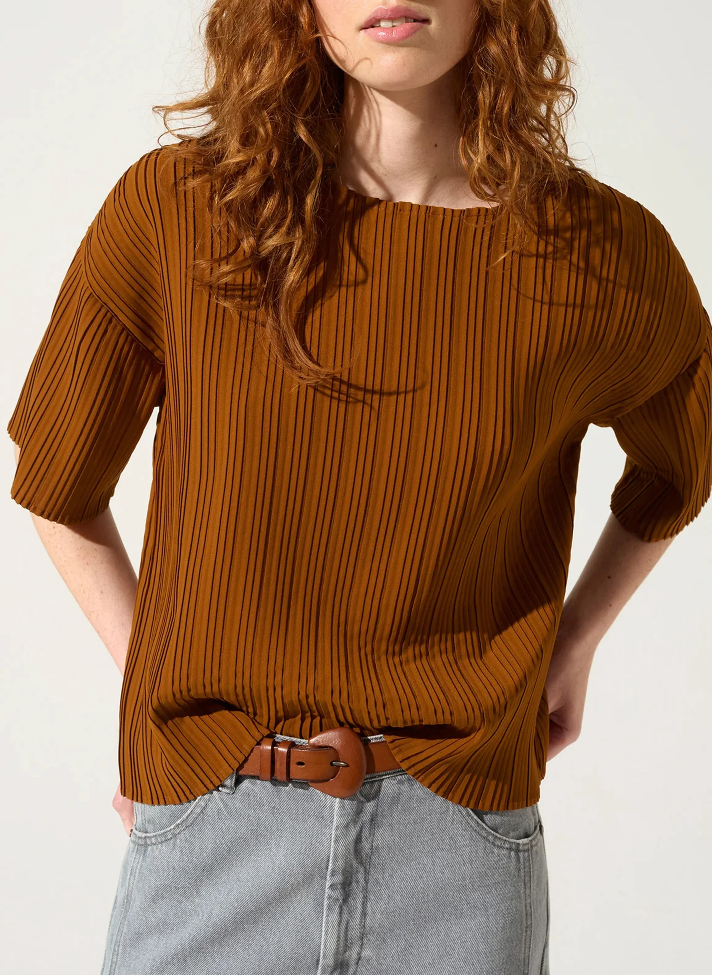 Blouse col rond plissé | Marron