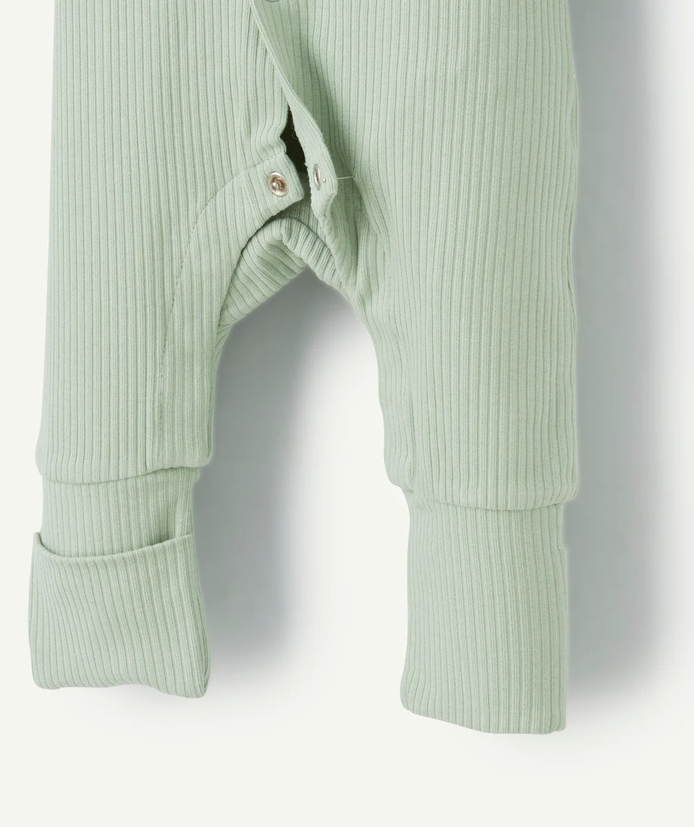 dors bien transformable bébé en coton bio vert côtelé avec coeur