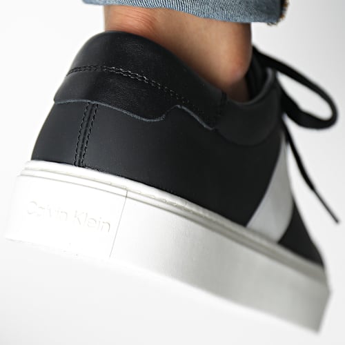 Baskets Low Top Lace Up Web 0621 Black White