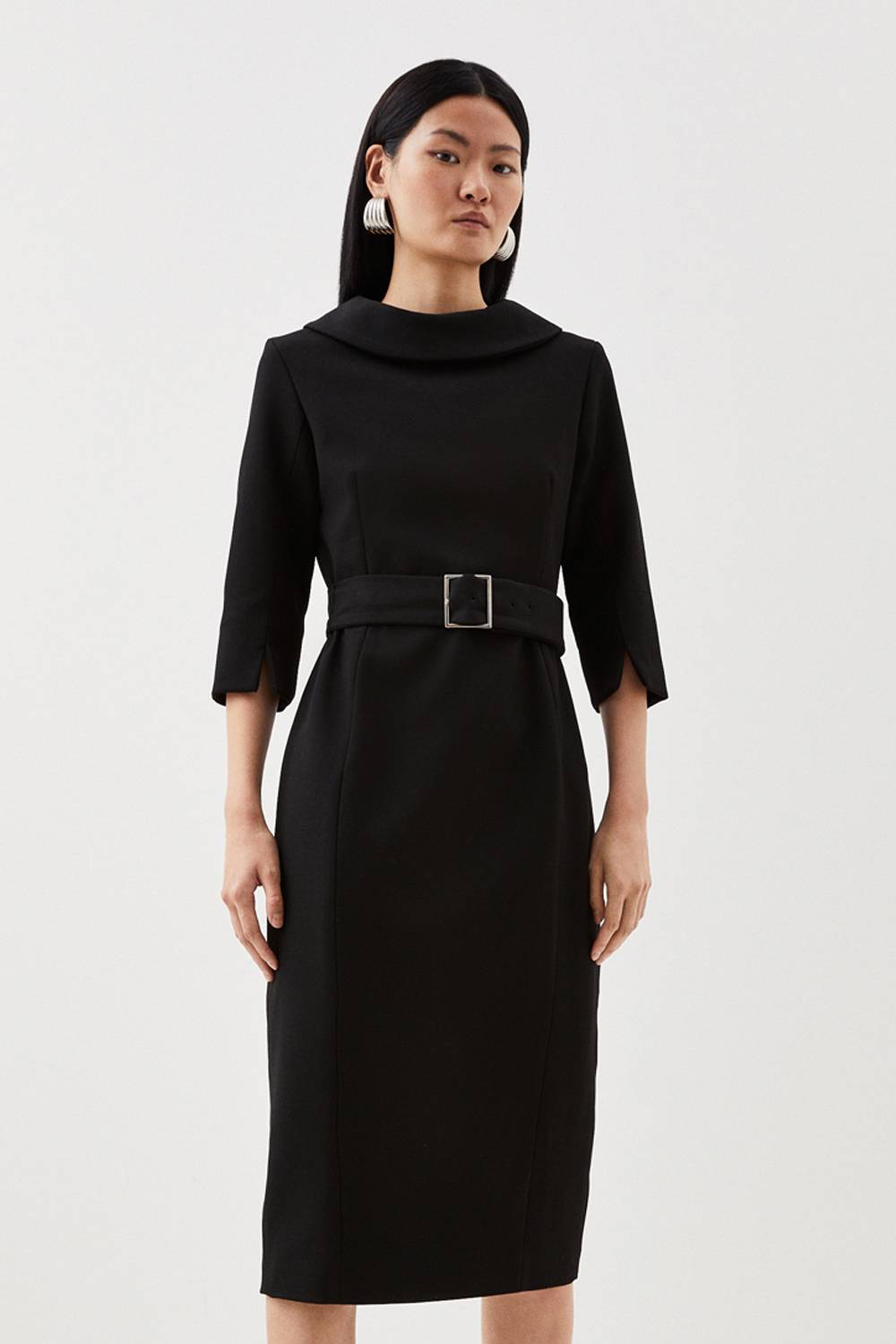 KarenMillen Petite Robe Midi Crêpe Structurée sur Mesure à Col Roulé et Coupe Évasée