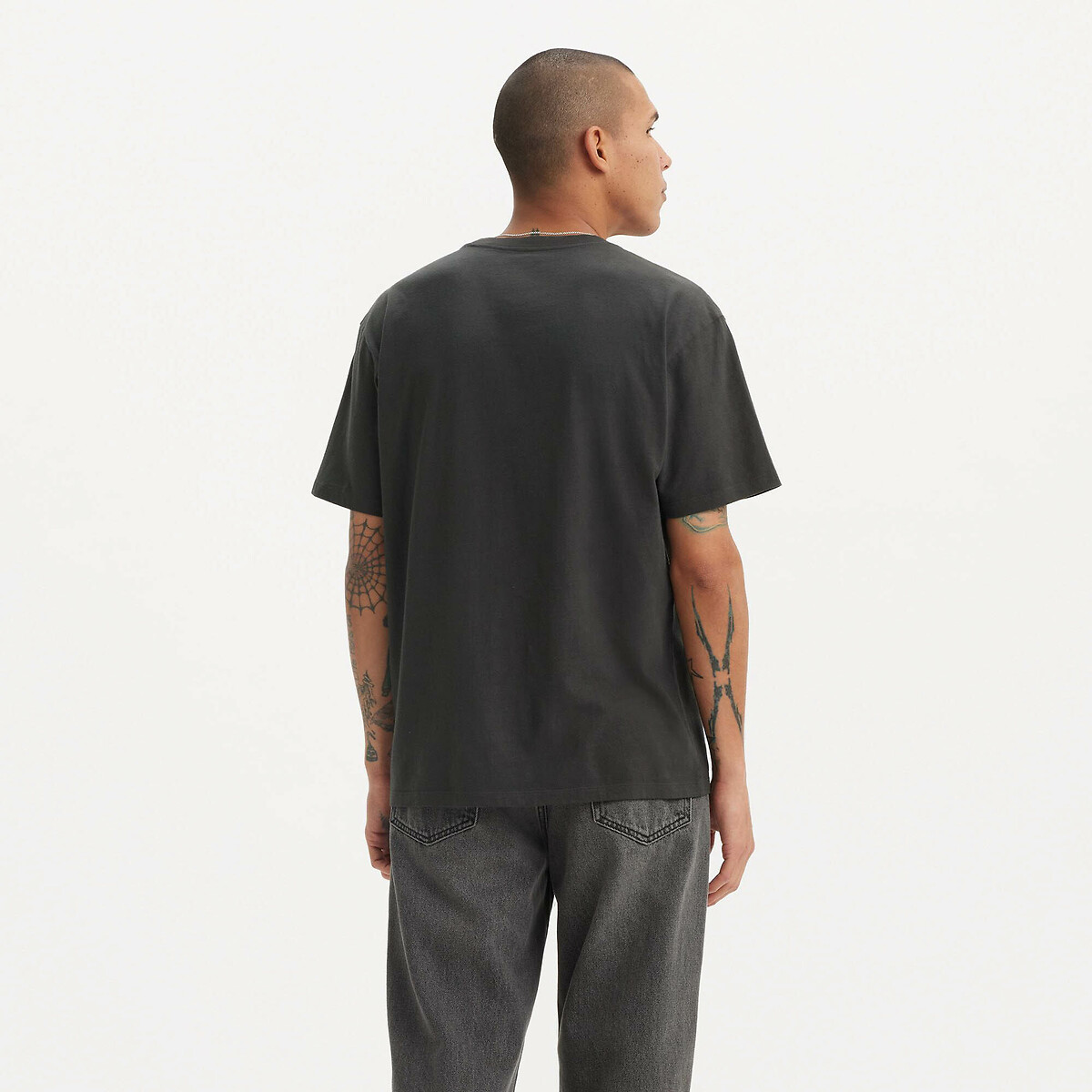 Camiseta LEVI'S com gola redonda e estampa vintage.