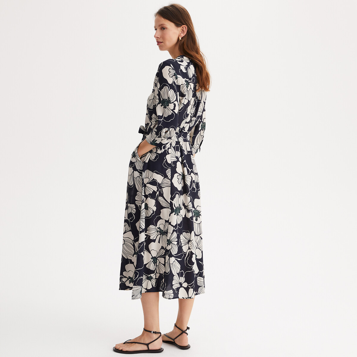 ANNE WEYBURN<br>Vestido longo e amplo com estampa floral