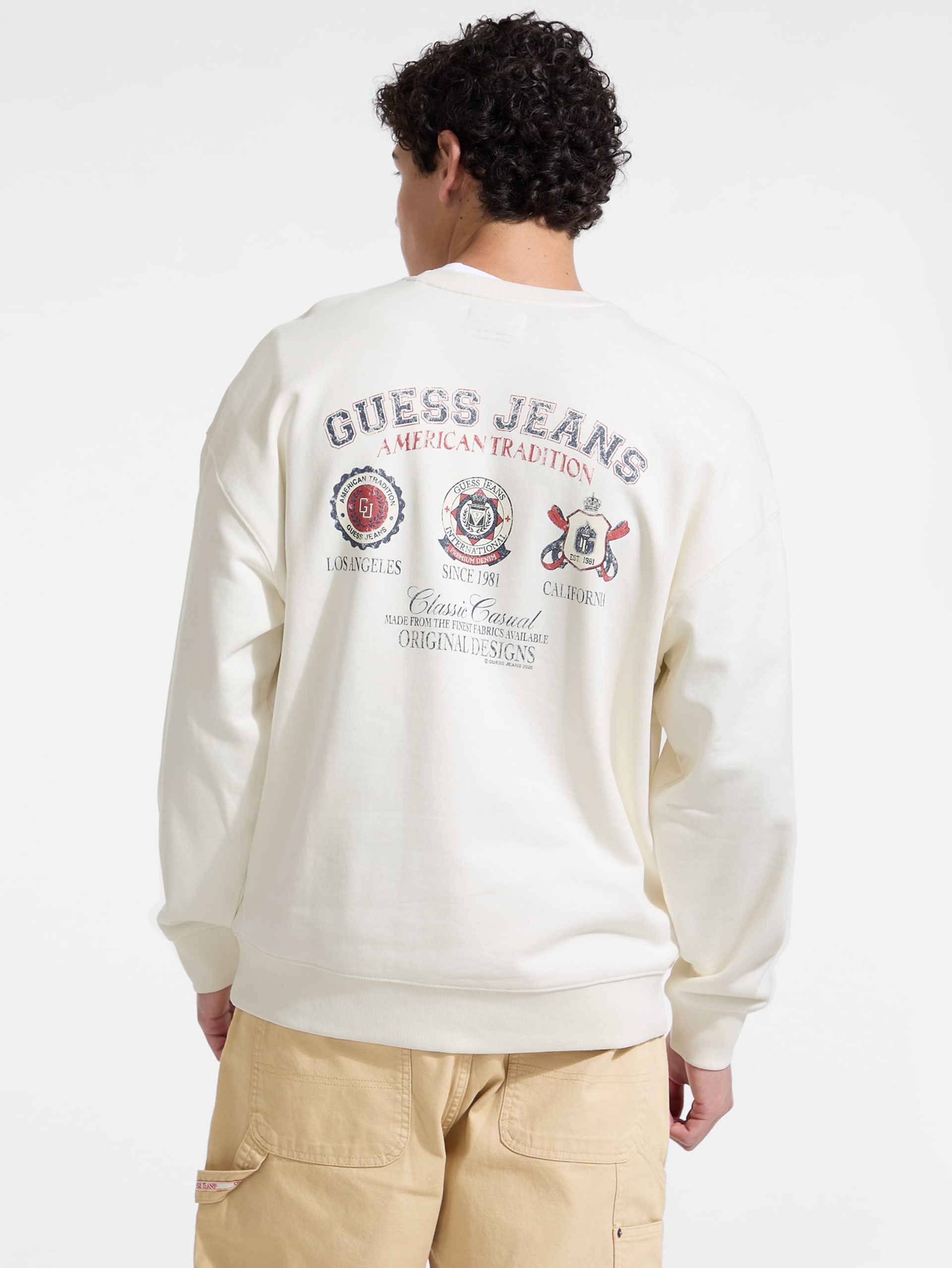 Moletom gola redonda com logo universitário