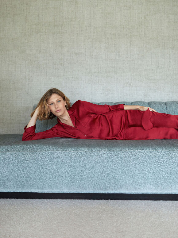Conjunto de pijama personalizável com máscara para os olhos - Vermelho