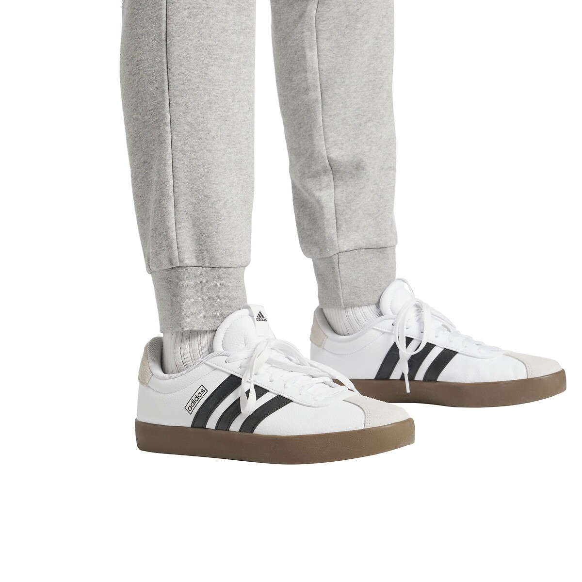 ADIDAS ROUPAS ESPORTIVAS<br>Calça de Moletom Essential Feelcozy