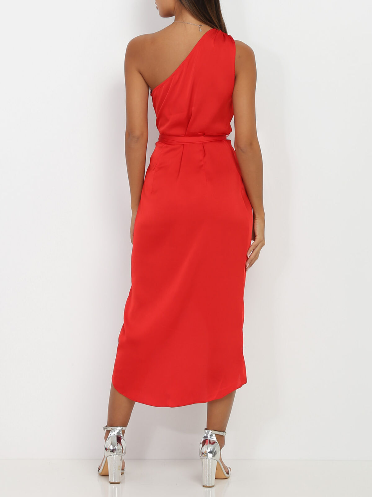 Robe asymétrique satinée- Rouge