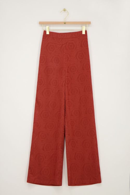 Rode broek met jaquard satijnen look