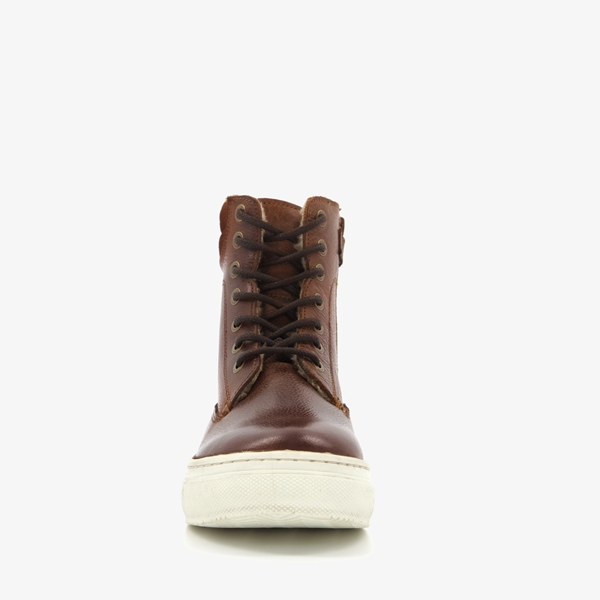 Groot gevoerde leren jongens veterboots bruin