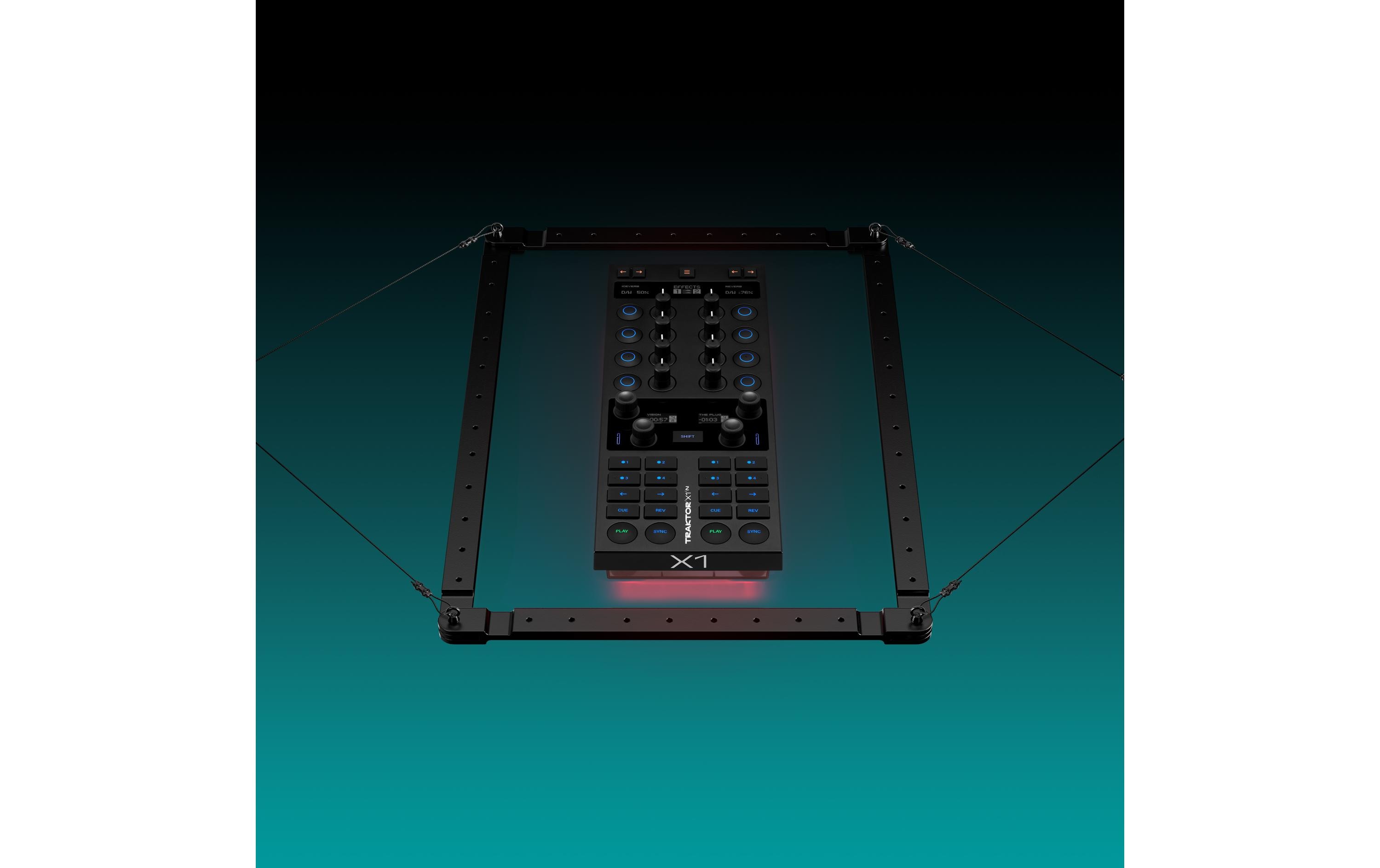 DJ-Controller Traktor X1 – MK3<br>Kompakter, flexibler und modularer DJ-Controller