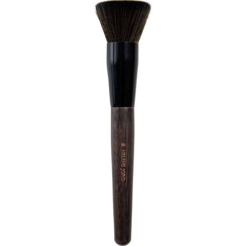 Nilens Jord Pure Collection Flat Cut Brush No. 184