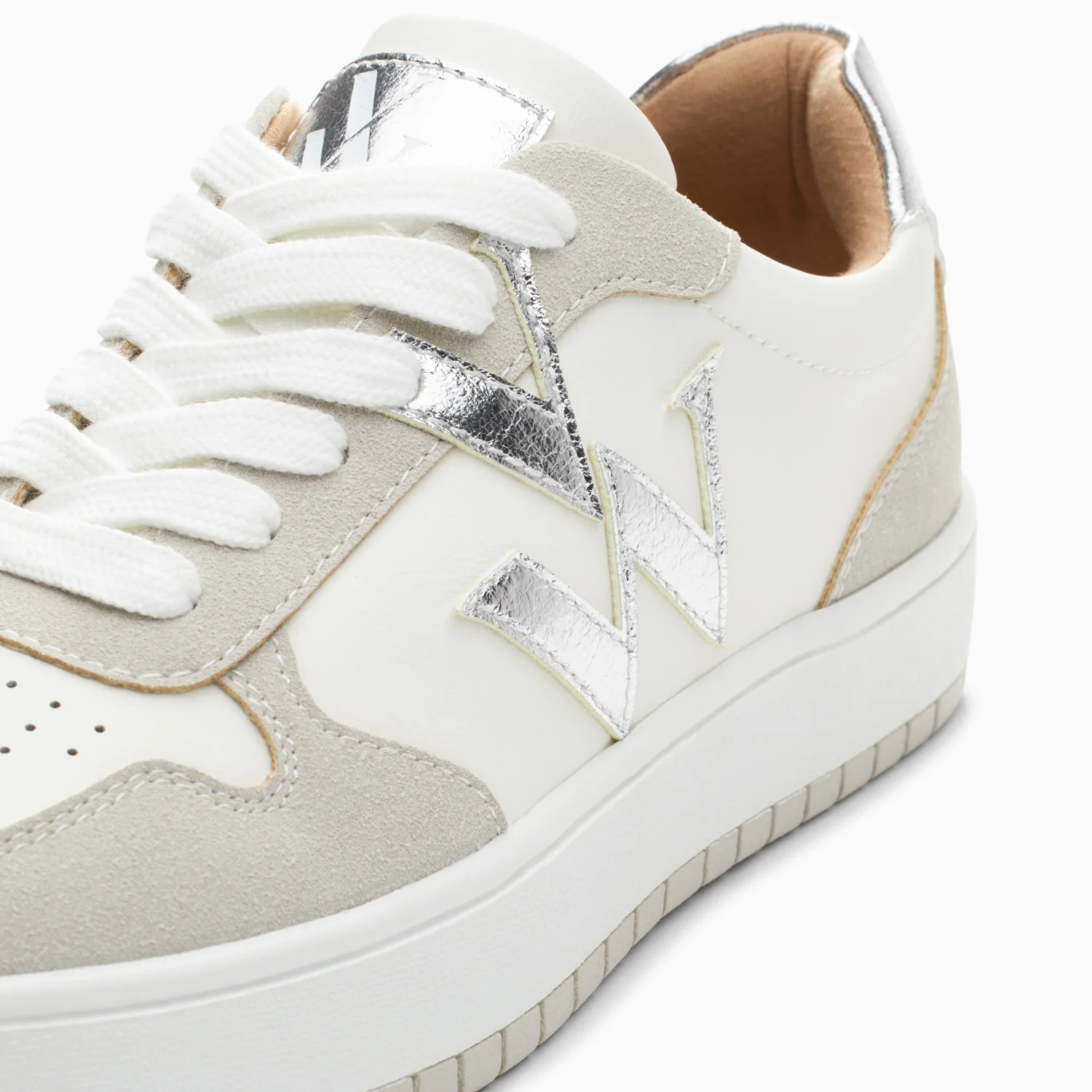 Sneakers-Baskets monogramme Calie blanc et gris