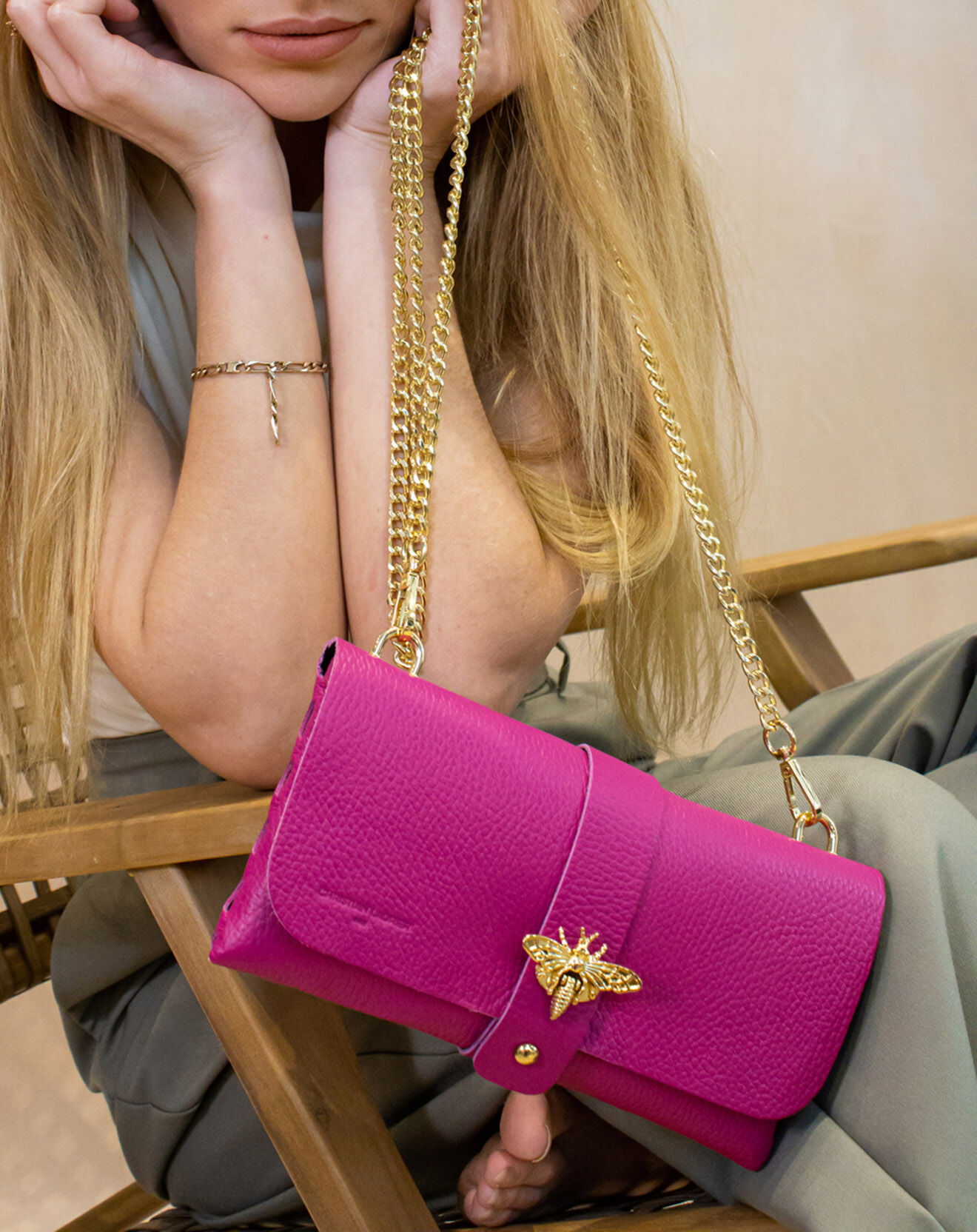 Christian Laurier Sac bandoulière en Cuir Ivy fushia - 23x12x11 cm