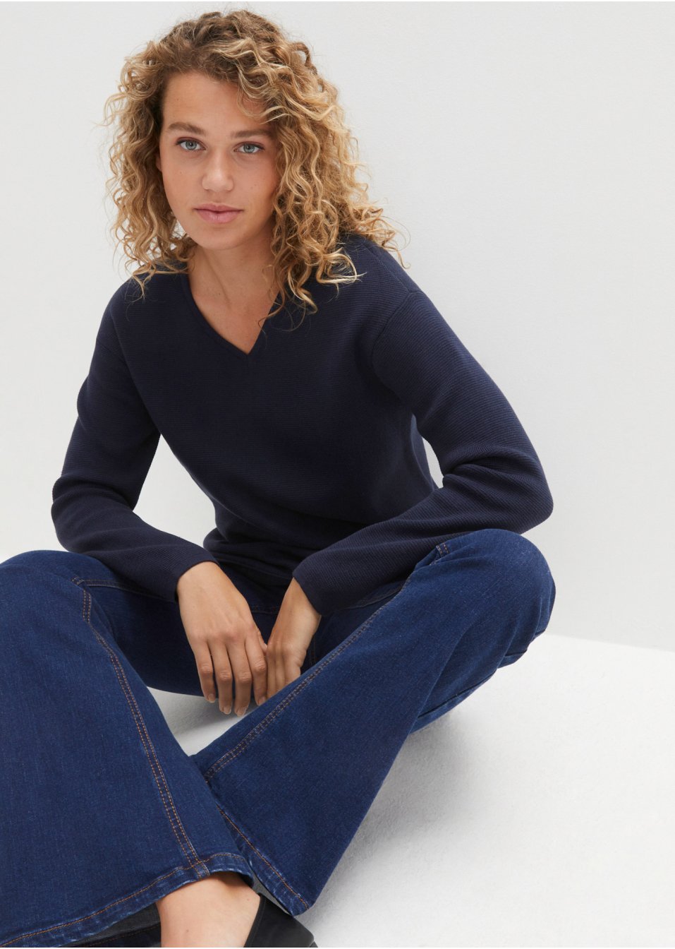 Pull col V en maille milano Essential