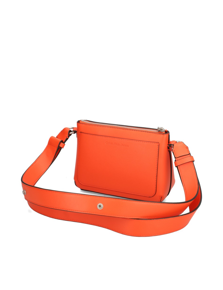 SCULPTED CAMERA POUCH21 MONO