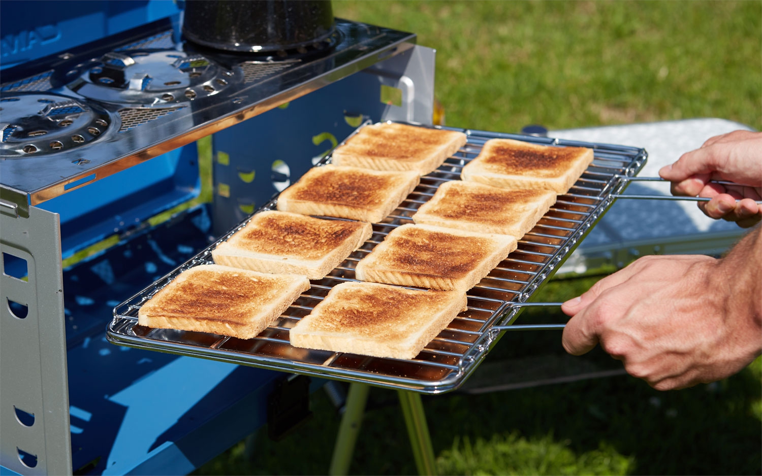 Gasgrill, transportabel, 3-flammig, mit Grillmotor, 50 mbar