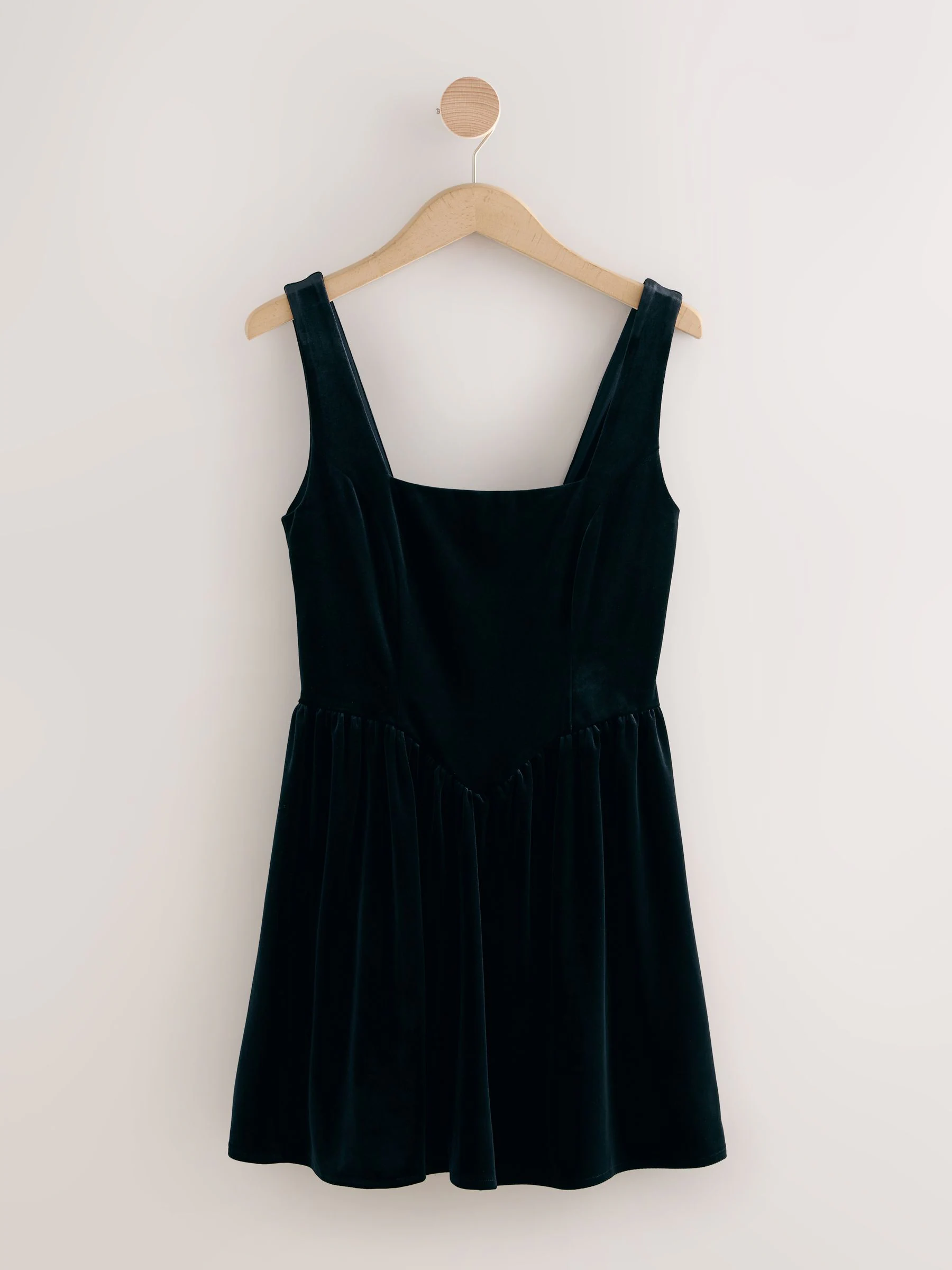 Zwart - Mini-jurk van fluweel met vierkante hals en taille
