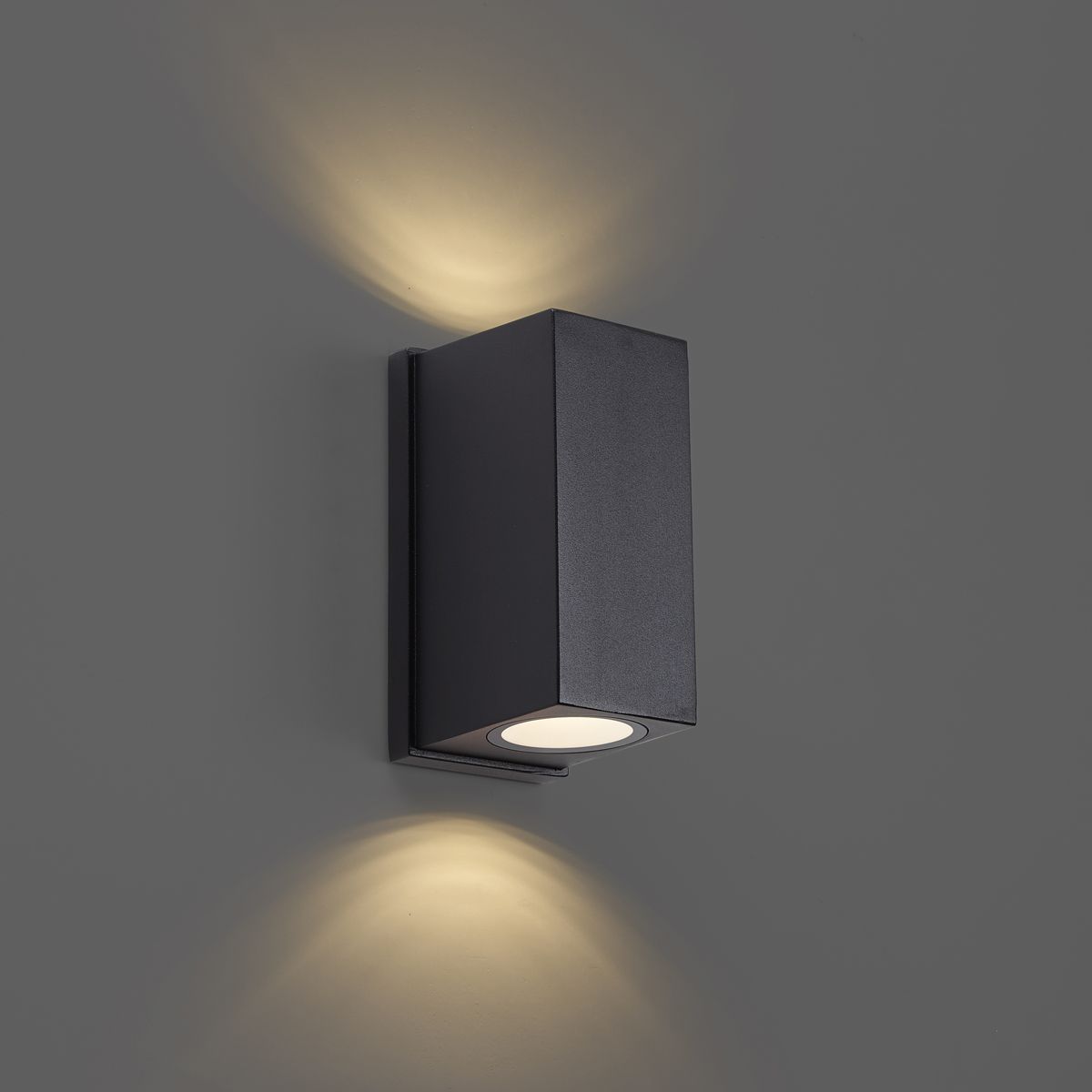 Wandlamp zwart magnetisch incl. LED oplaadbaar - Baleno
