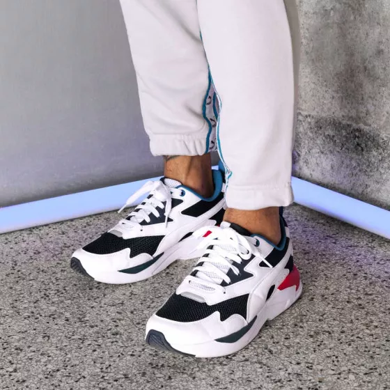 Baskets MULTICOLORES PUMA X-Ray Lite