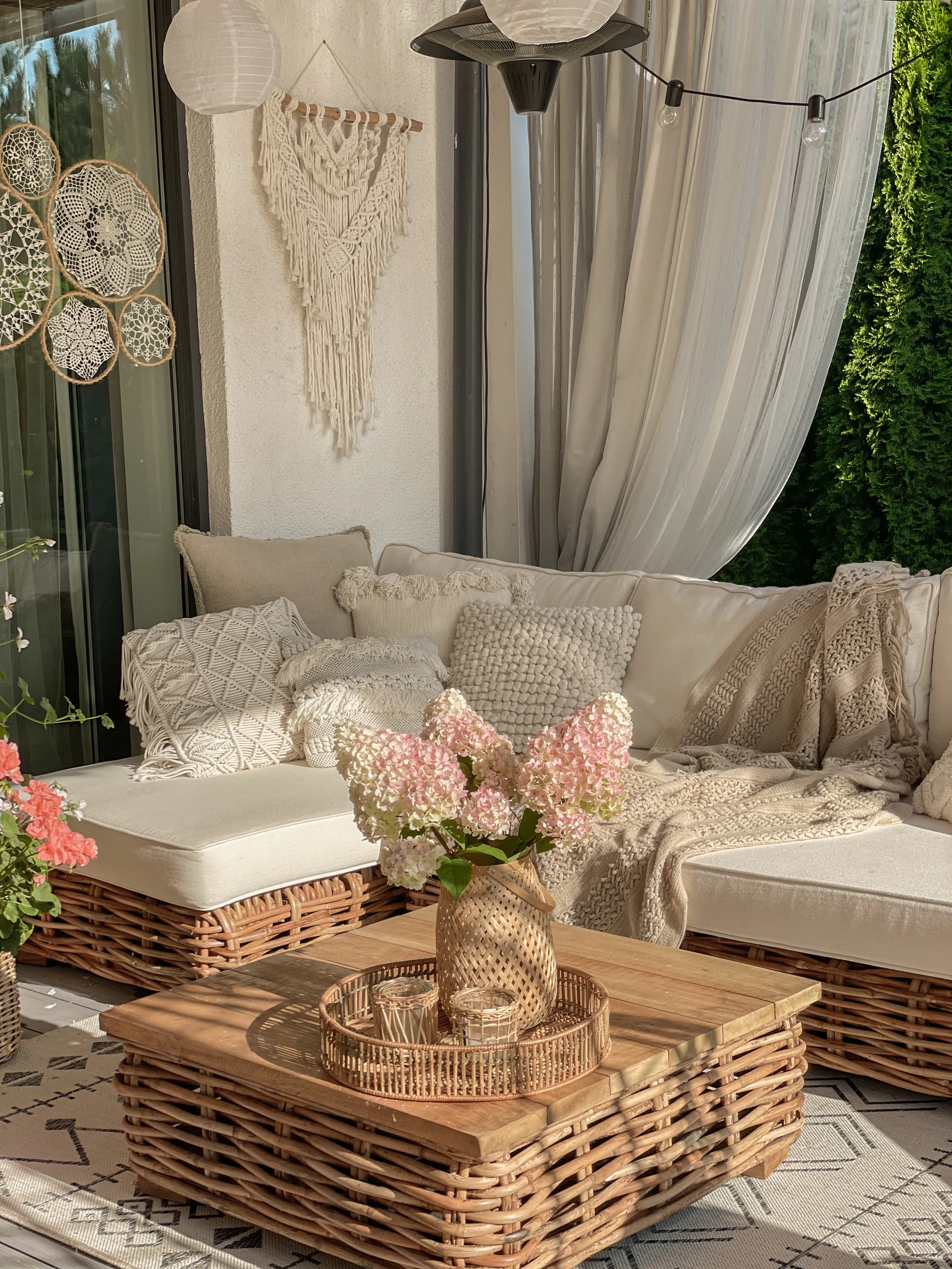 Loungeset met tafel 4-zits VARALLO rechtszijdig modulair Rotan Natuurlijk