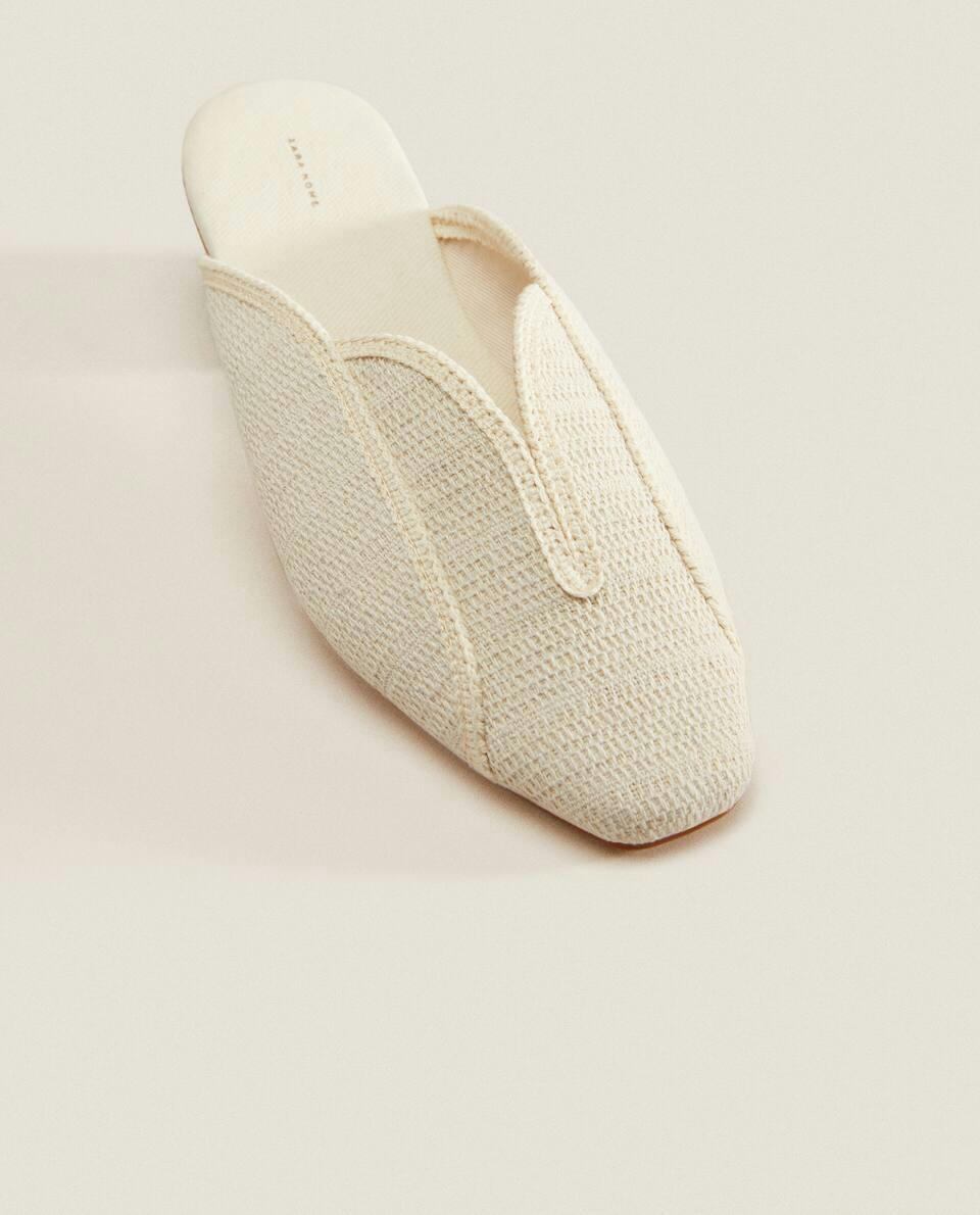 Pantufas Babouche com detalhes