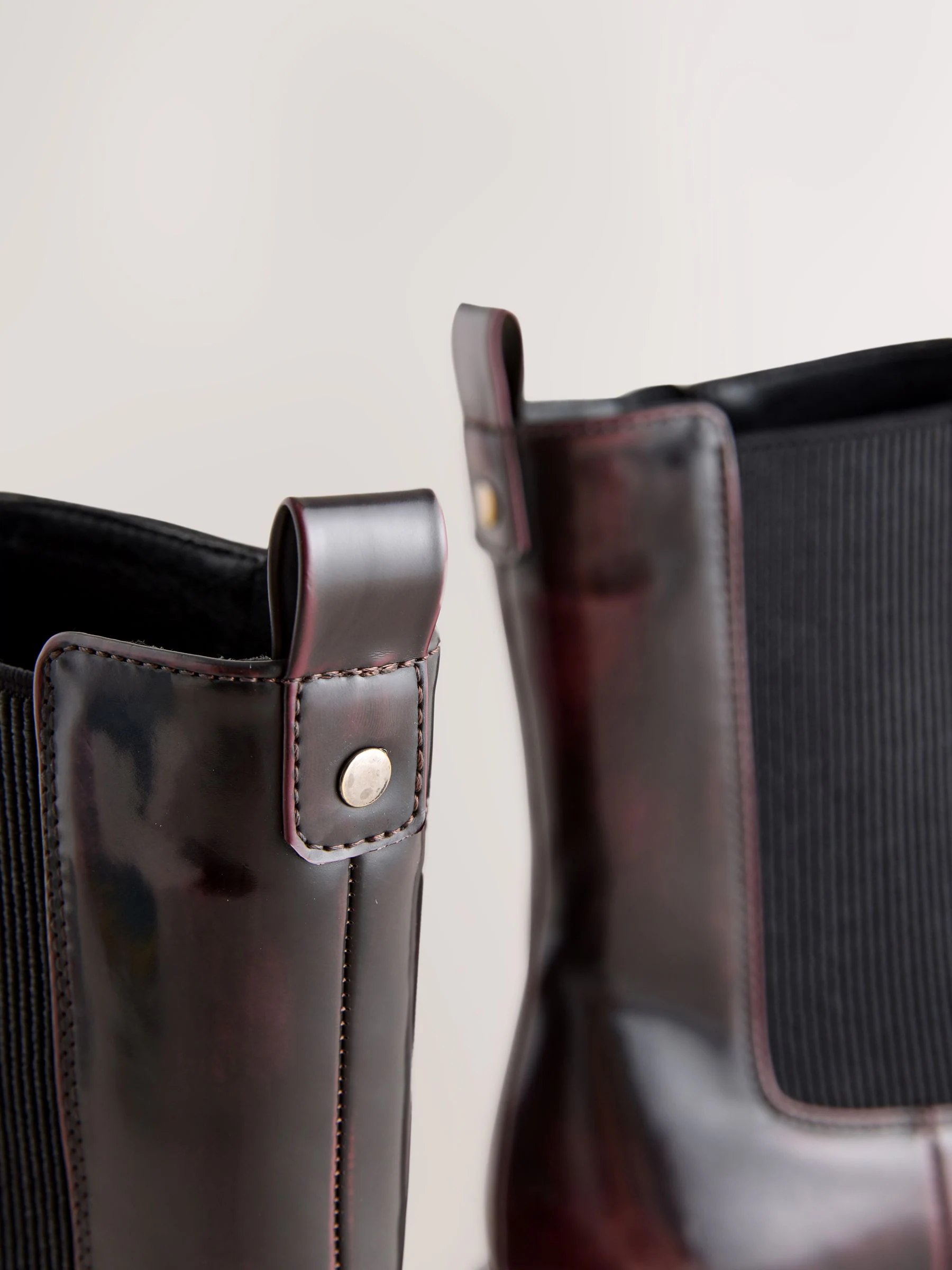 Burgundy Red Patent - Forever Comfort® Chelsea-enkellaarzen met profielzool