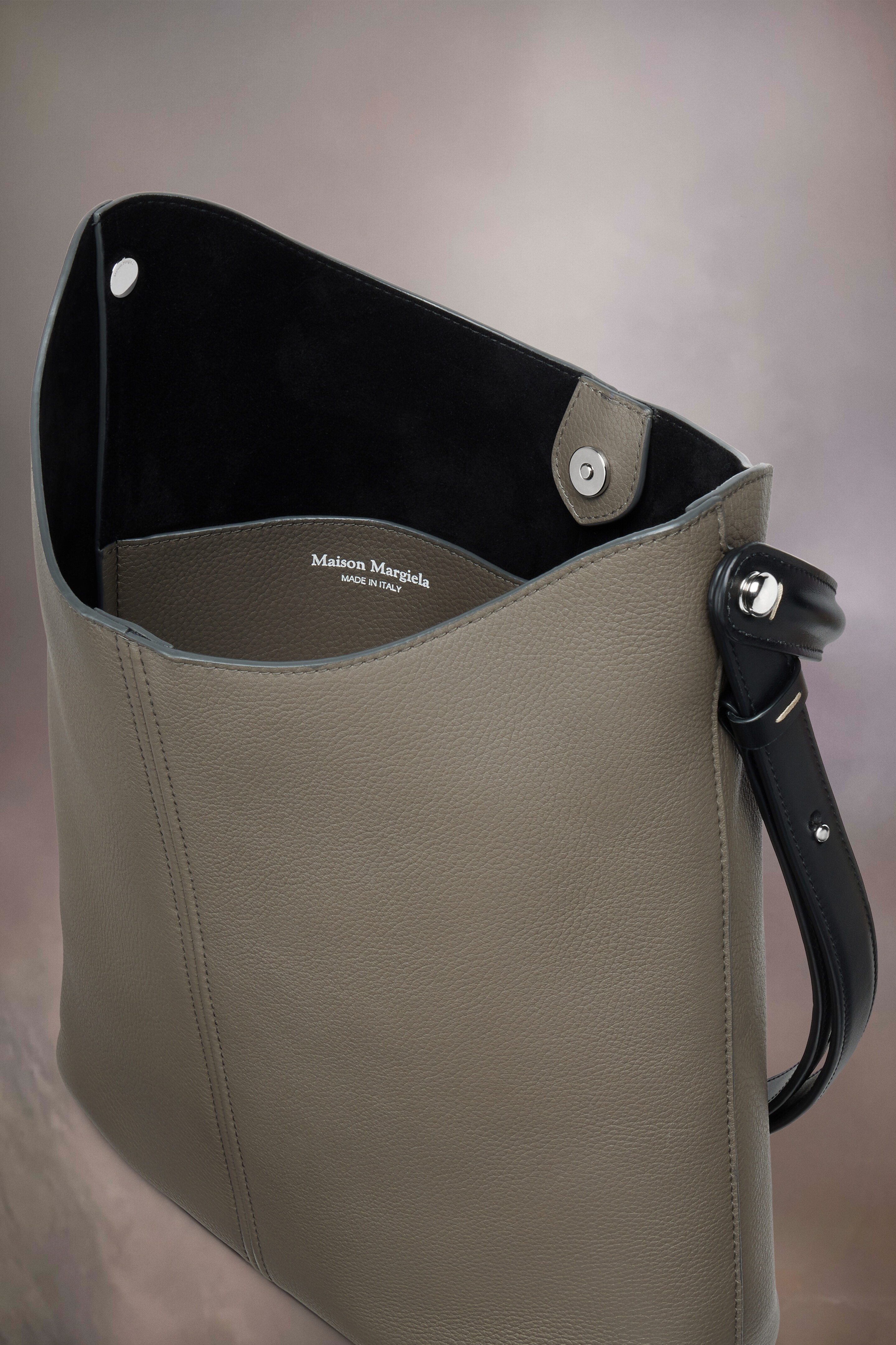 Sac Dress-age Hobo marron en cuir Graphite et noir