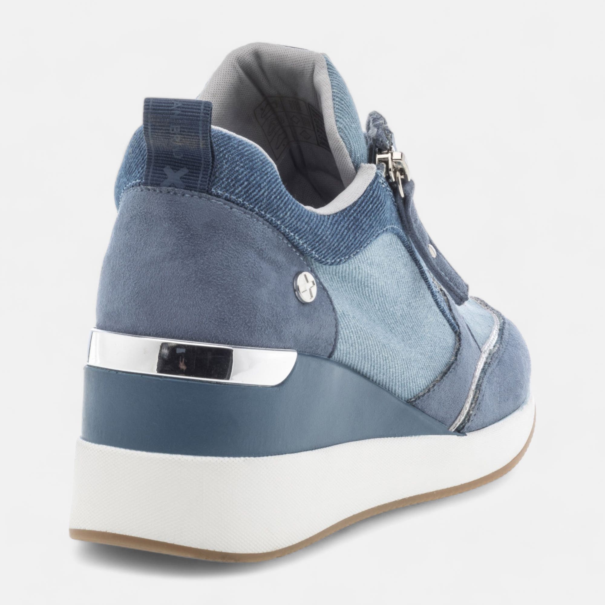 Baskets basses à talon compensé Femme jeans