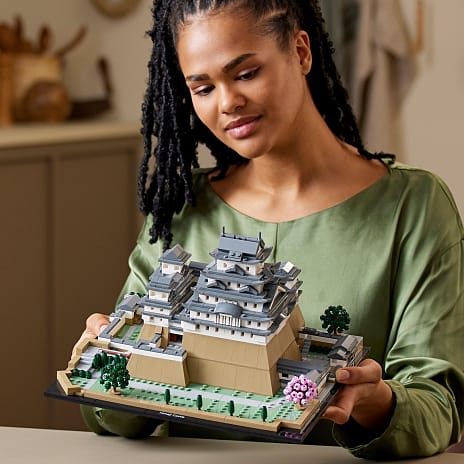 LEGO® Architecture samling af seværdigheder: Himeji-borgen 21060