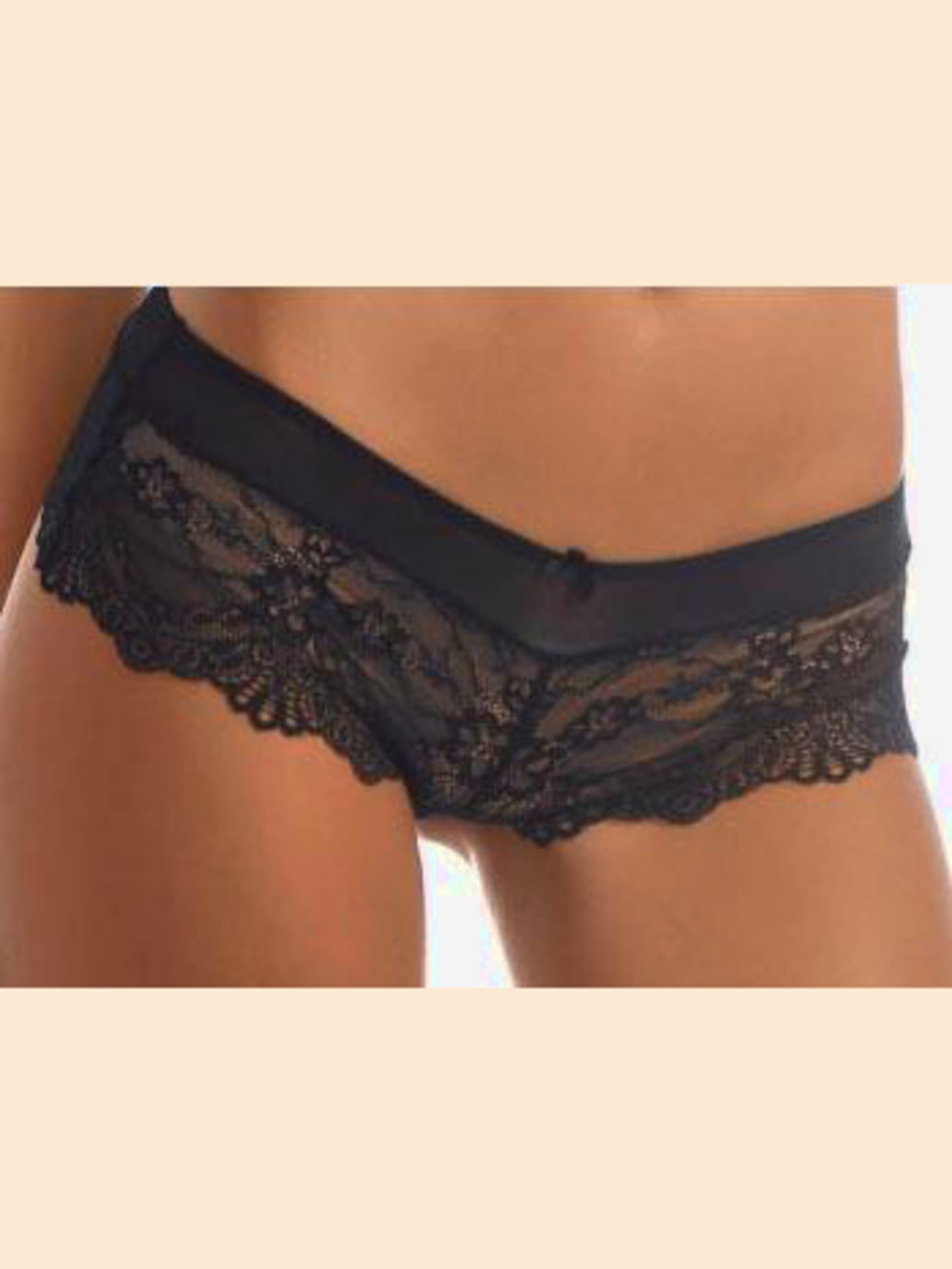 Panty féminin en dentelle délicate